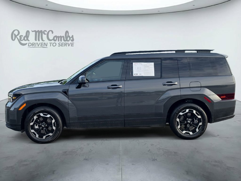 Used 2026 Hyundai Santa Fe SEL FWD image 2