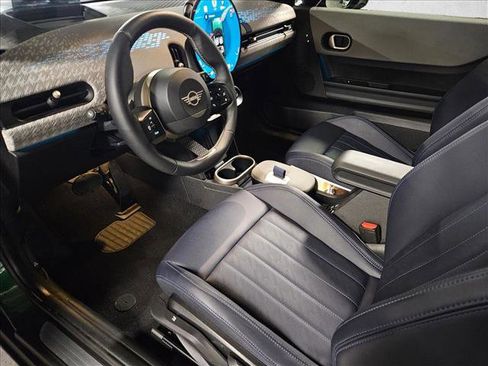 Certified 2025 MINI Cooper S image 10