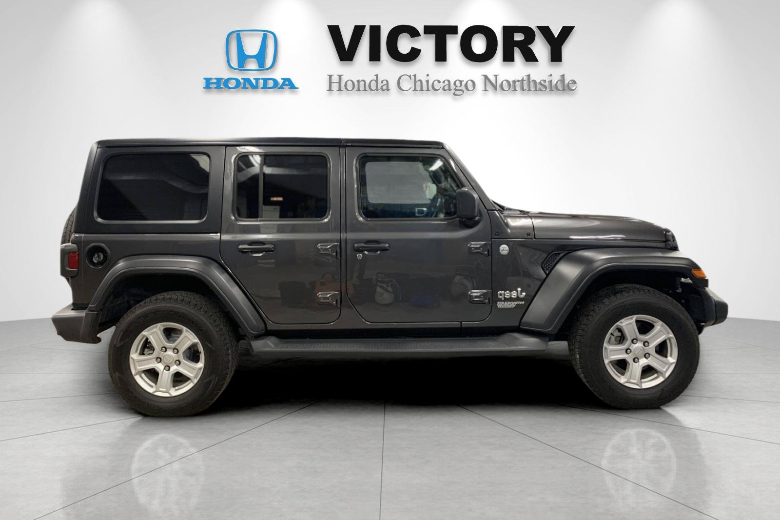 Used 2021 Jeep Wrangler Unlimited Sport AWD/4WD image 2