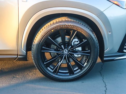 New 2026 Lexus NX 350h F Sport image 9