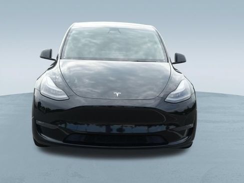 Used 2022 Tesla Model Y Performance AWD/4WD image 2