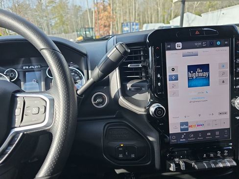 New 2026 RAM 3500 Tradesman image 25