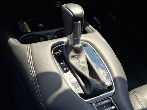 Certified 2025 Honda HR-V EX-L image 15