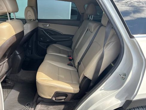 Used 2018 Hyundai Santa Fe AWD w/ Cargo Package image 13