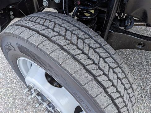 New 2026 Ford F550 4x4 Regular Cab Super Duty image 27