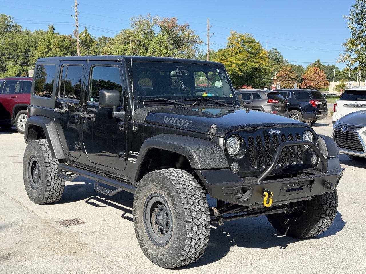 Used 2017 Jeep Wrangler Unlimited Sport w/ Quick Order Package 24S AWD/4WD image 4