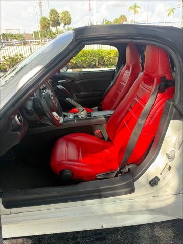 Used 2018 FIAT 124 Spider Lusso RWD image 14