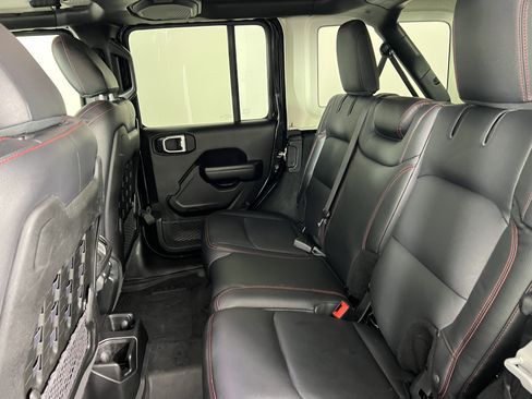 Used 2021 Jeep Wrangler Unlimited Rubicon image 17