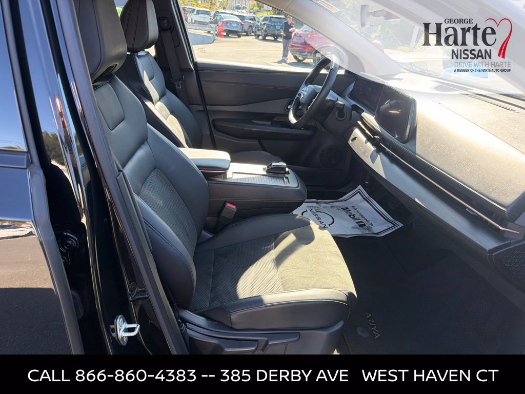 Certified 2024 Nissan Ariya AWD image 30