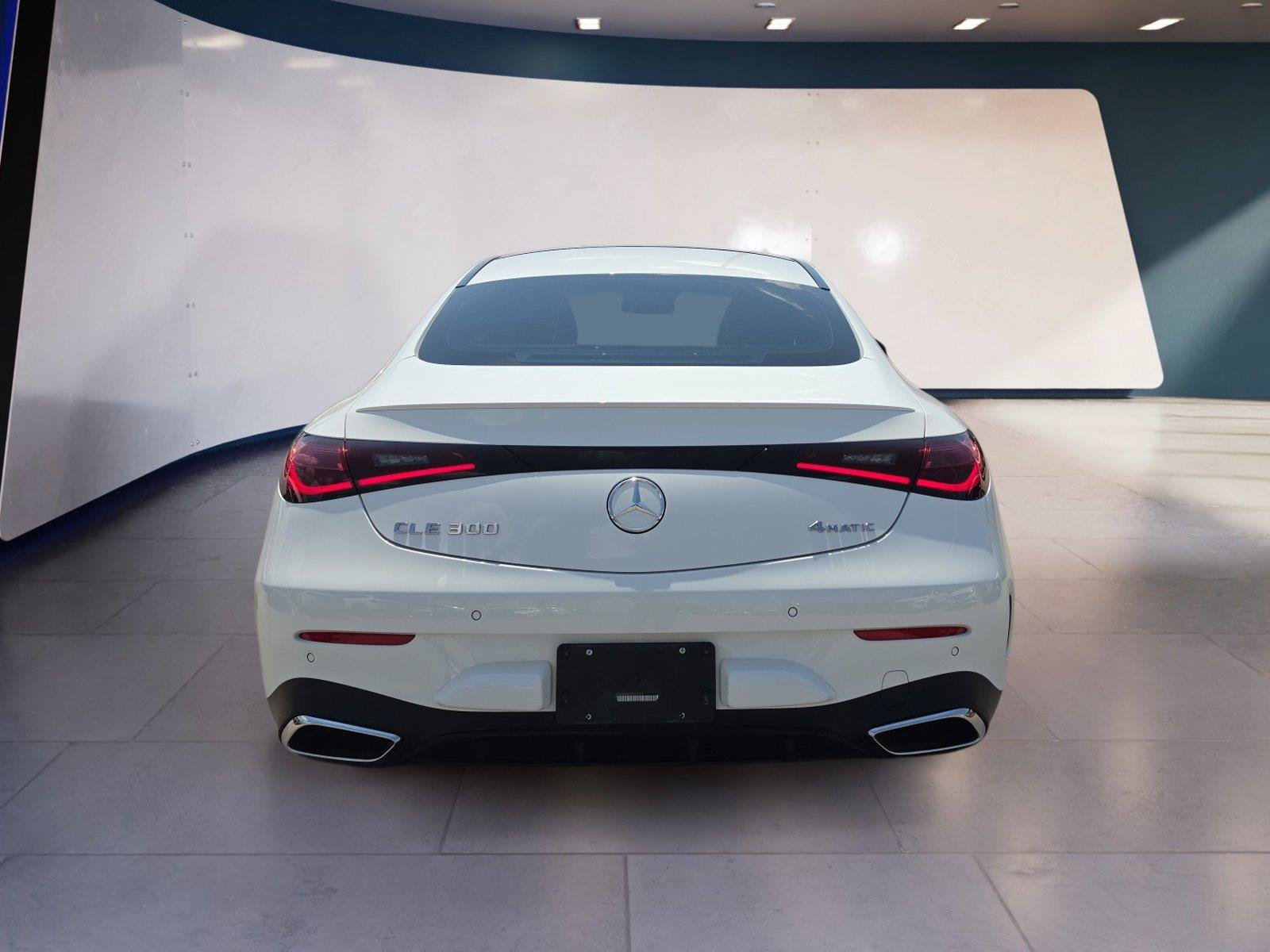 Used 2025 Mercedes-Benz CLE 300 4MATIC Coupe image 4