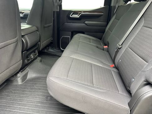 Used 2023 Chevrolet Silverado 1500 LT AWD/4WD image 35