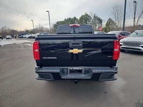 Used 2016 Chevrolet Colorado Z71 image 8