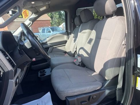 Used 2018 Chevrolet Equinox LT w/ Sun & Infotainment Package AWD/4WD image 44