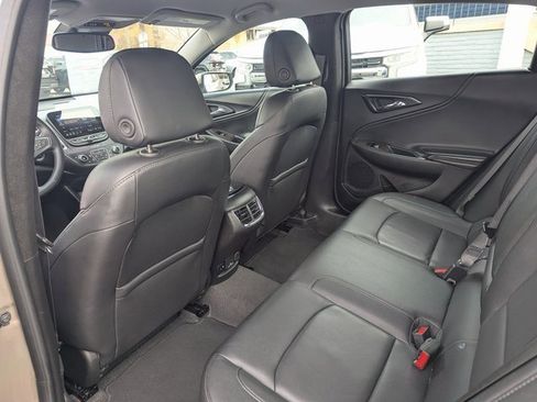 Used 2024 Chevrolet Malibu LT image 29