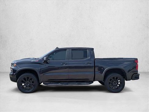 Used 2022 Chevrolet Silverado 1500 ZR2 w/ Technology Package AWD/4WD image 9