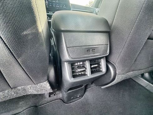 Used 2026 Chevrolet Equinox LT FWD image 20