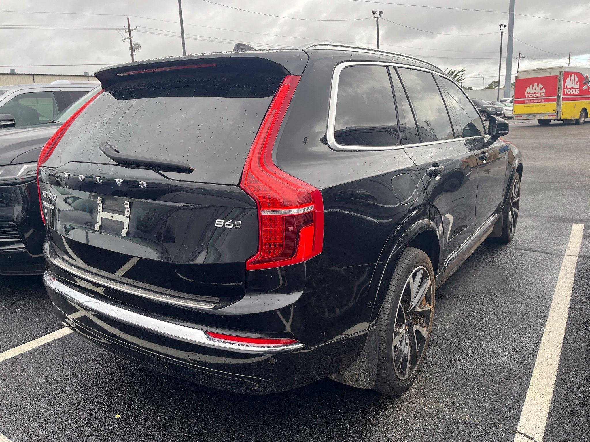 Used 2023 Volvo XC90 B6 Plus w/ Protection Package Premier AWD/4WD image 5