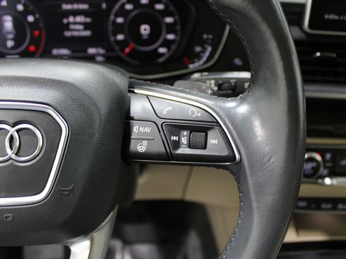 Used 2018 Audi Q5 2.0T Premium Plus w/ Premium Plus Package image 11