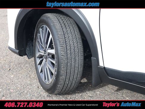 Used 2024 Nissan Kicks SV image 28