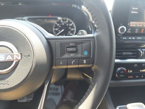 Used 2025 Nissan Pathfinder SV w/ Black Appearance Package AWD/4WD image 14