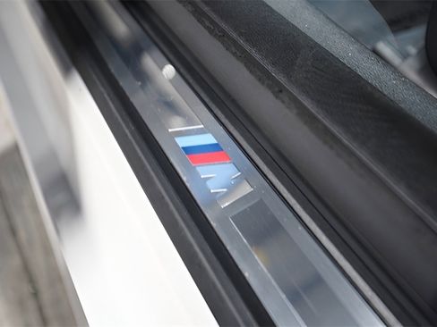 Used 2021 BMW 430i Convertible image 35