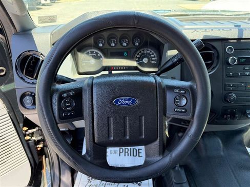 Used 2016 Ford F250 XL w/ XL Appearance Package AWD/4WD image 30