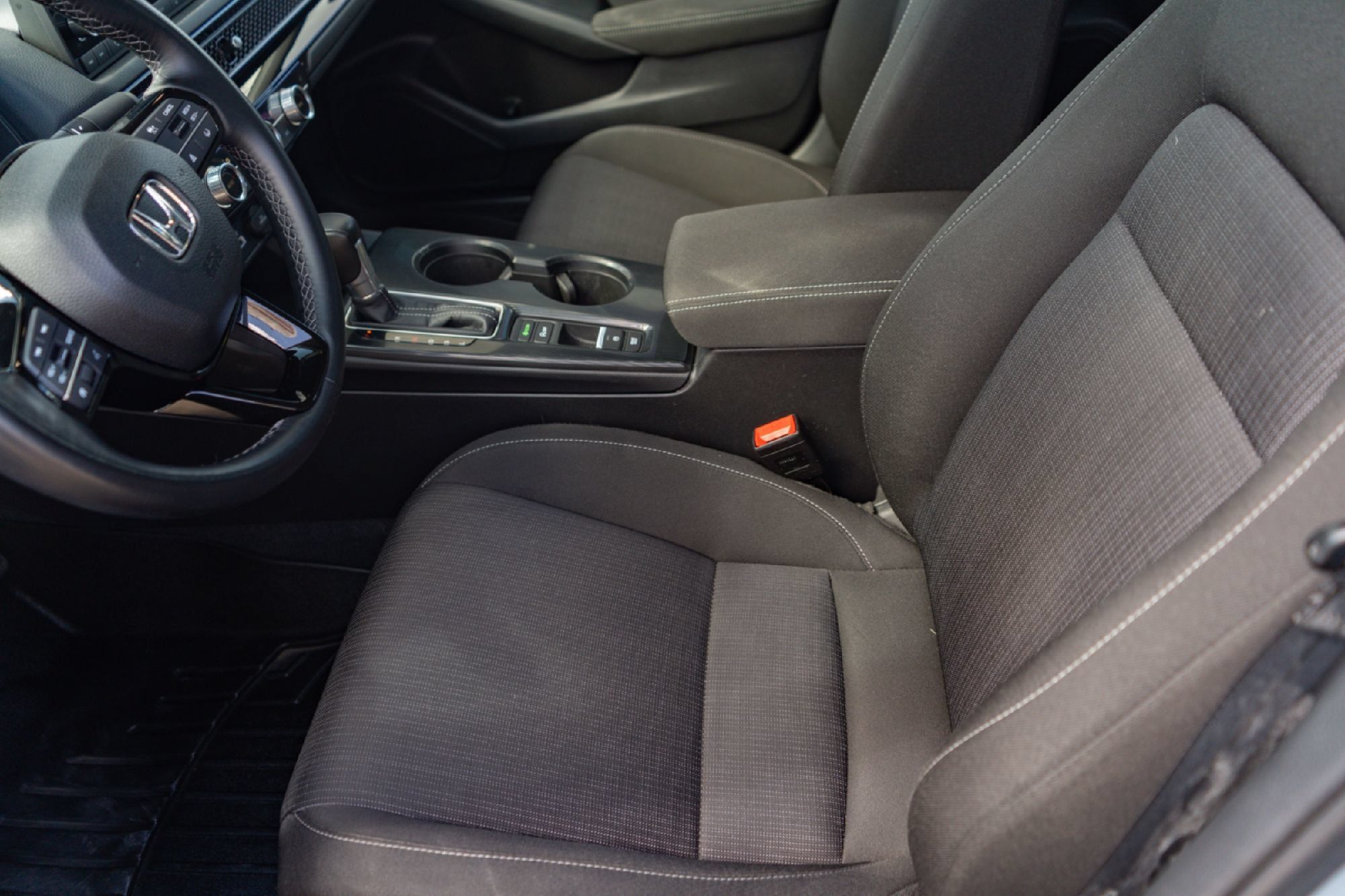 Used 2022 Honda Civic EX image 9