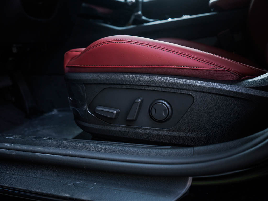 New 2026 Kia K5 GT-Line AWD/4WD image 18