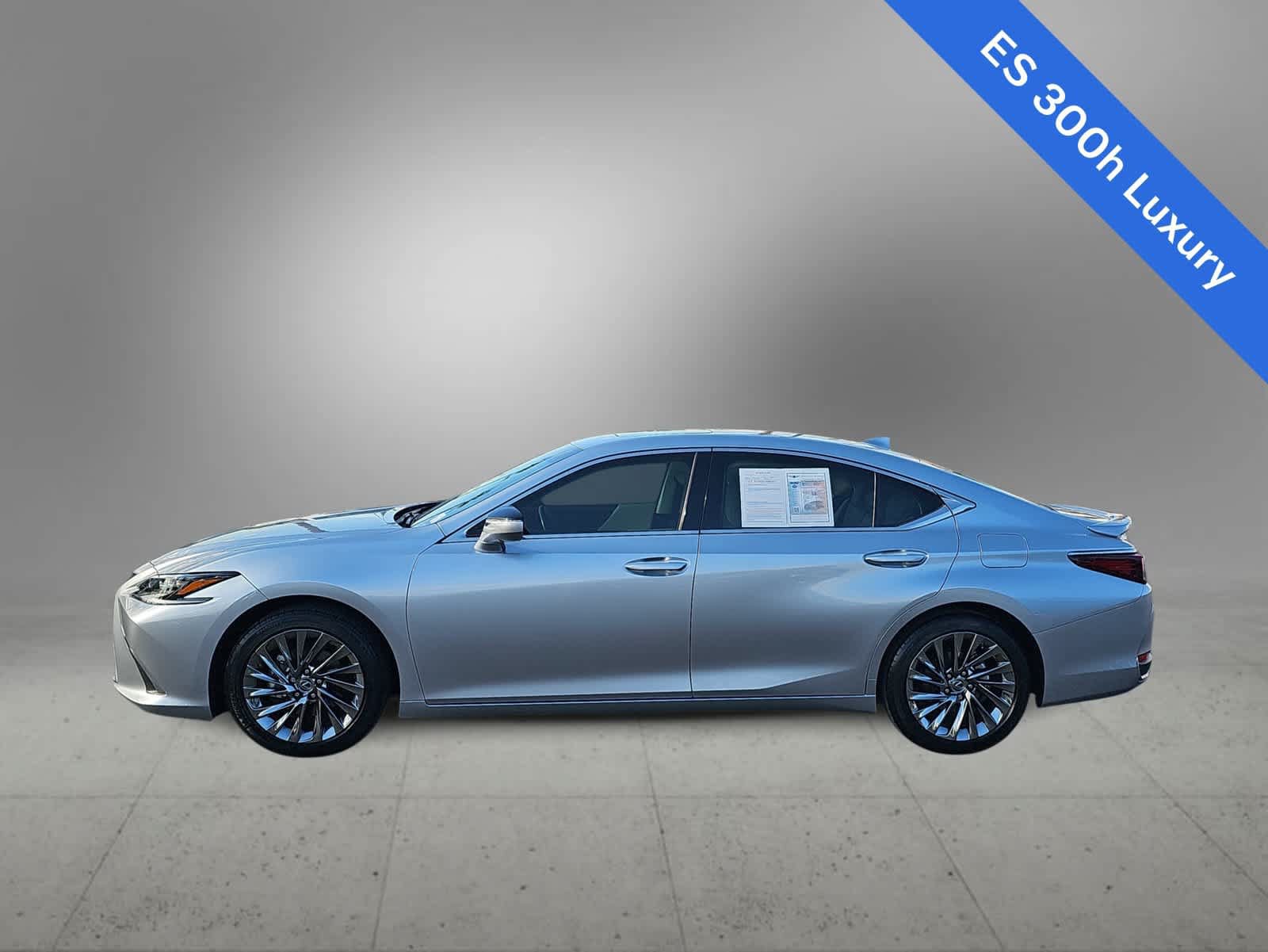 Used 2024 Lexus ES 300h w/ Accessory Package (Z1) FWD image 5
