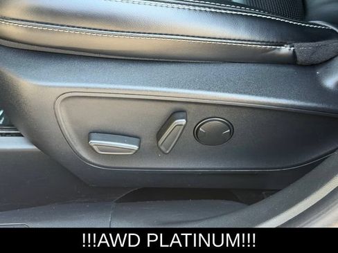 Used 2024 Ford Escape Platinum AWD/4WD image 25