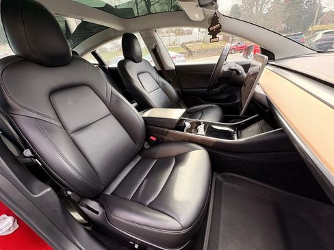 Used 2020 Tesla Model 3 Standard Range Plus image 22