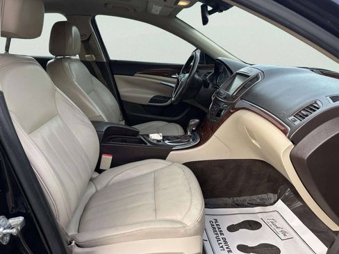Used 2015 Buick Regal Premium w/ Experience Buick Package FWD image 17