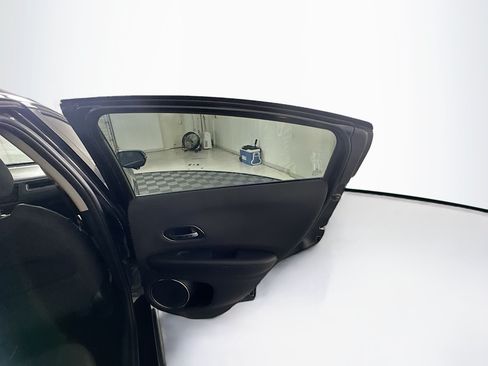 Used 2021 Honda HR-V EX image 28