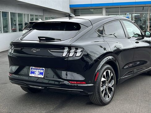 Used 2023 Ford Mustang Mach-E Premium AWD/4WD image 5