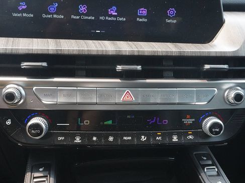 Used 2024 Kia Telluride EX AWD/4WD image 59