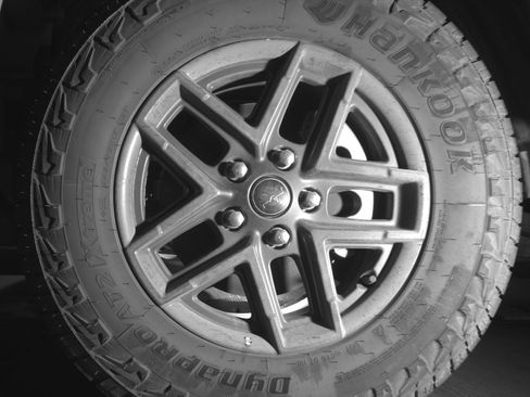 Used 2025 Jeep Wrangler Unlimited Sport AWD/4WD image 12