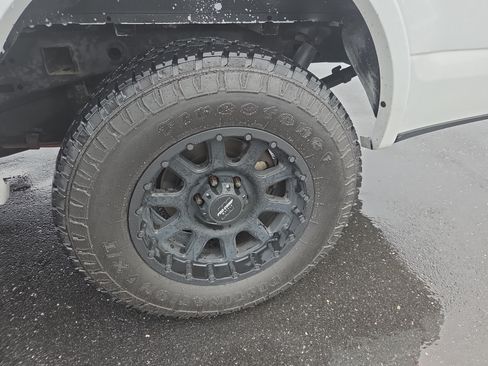 Used 2018 Ford F150 XLT w/ Equipment Group 301A Mid AWD/4WD image 26
