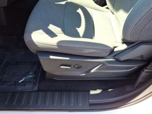 Used 2025 Ford F150 XLT w/ Equipment Group 301A Standard AWD/4WD image 18