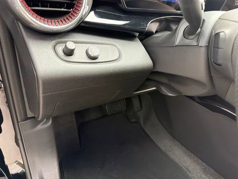 New 2026 Chevrolet Trax RS w/ Sunroof Package FWD image 10