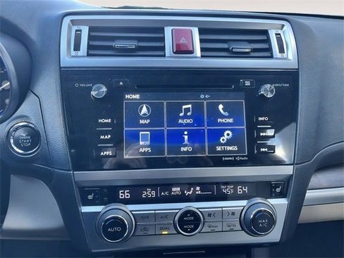 Used 2017 Subaru Outback 3.6R Limited image 20