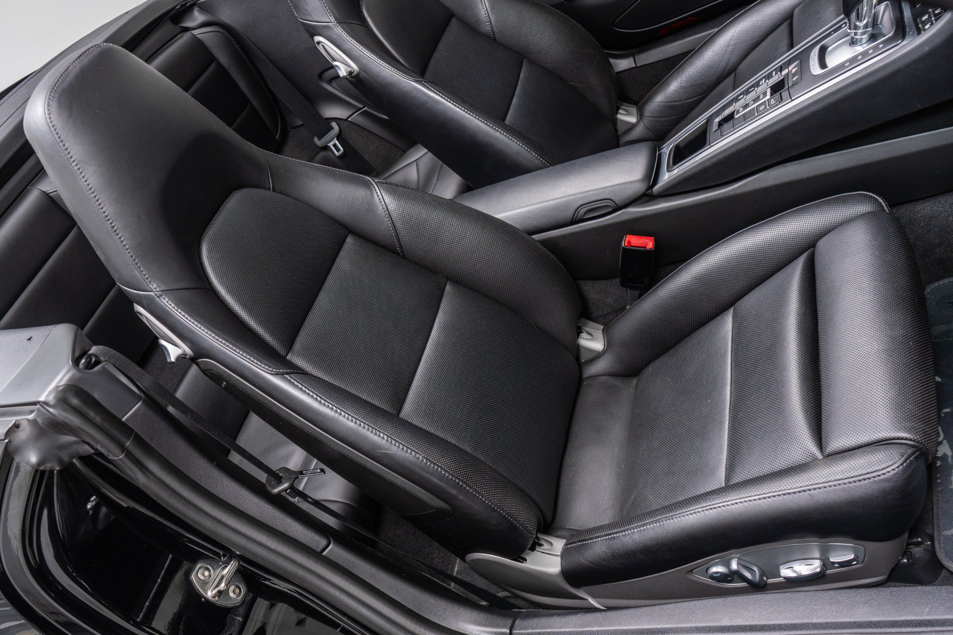 Used 2014 Porsche 911 Carrera S RWD image 25