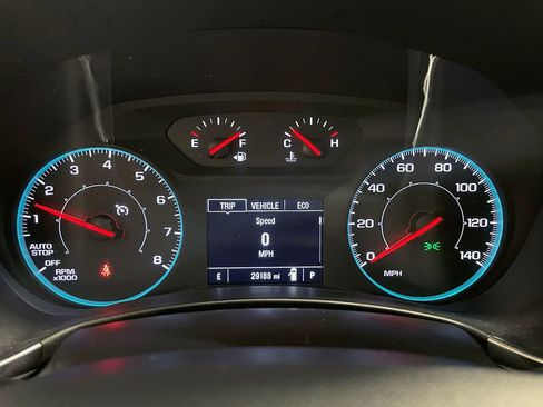 Used 2024 Chevrolet Equinox LS FWD image 25