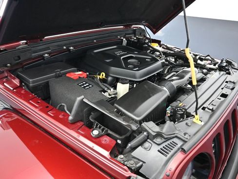 Used 2021 Jeep Wrangler Unlimited Sahara image 51