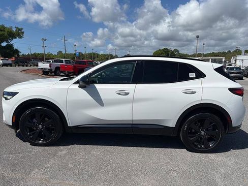 Used 2022 Buick Envision Preferred FWD image 3