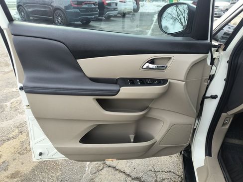 Used 2015 Honda Odyssey EX-L image 17