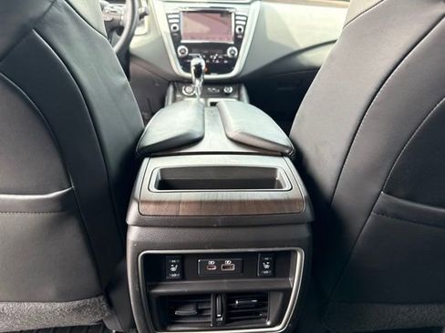 Used 2019 Nissan Murano Platinum FWD image 11
