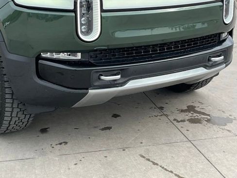 Used 2023 Rivian R1S Adventure image 9