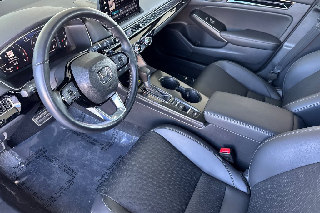 Certified 2024 Honda Civic Sport Touring image 3