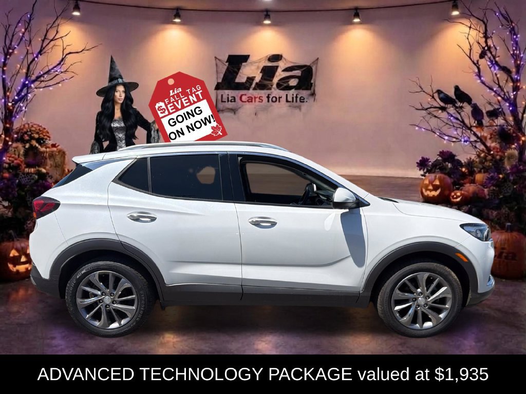 Used 2022 Buick Encore GX Essence w/ Advanced Technology Package AWD/4WD image 3