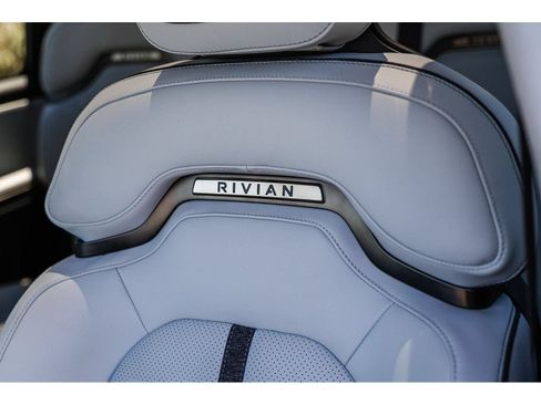 Used 2023 Rivian R1S Adventure Quad AWD/4WD image 27